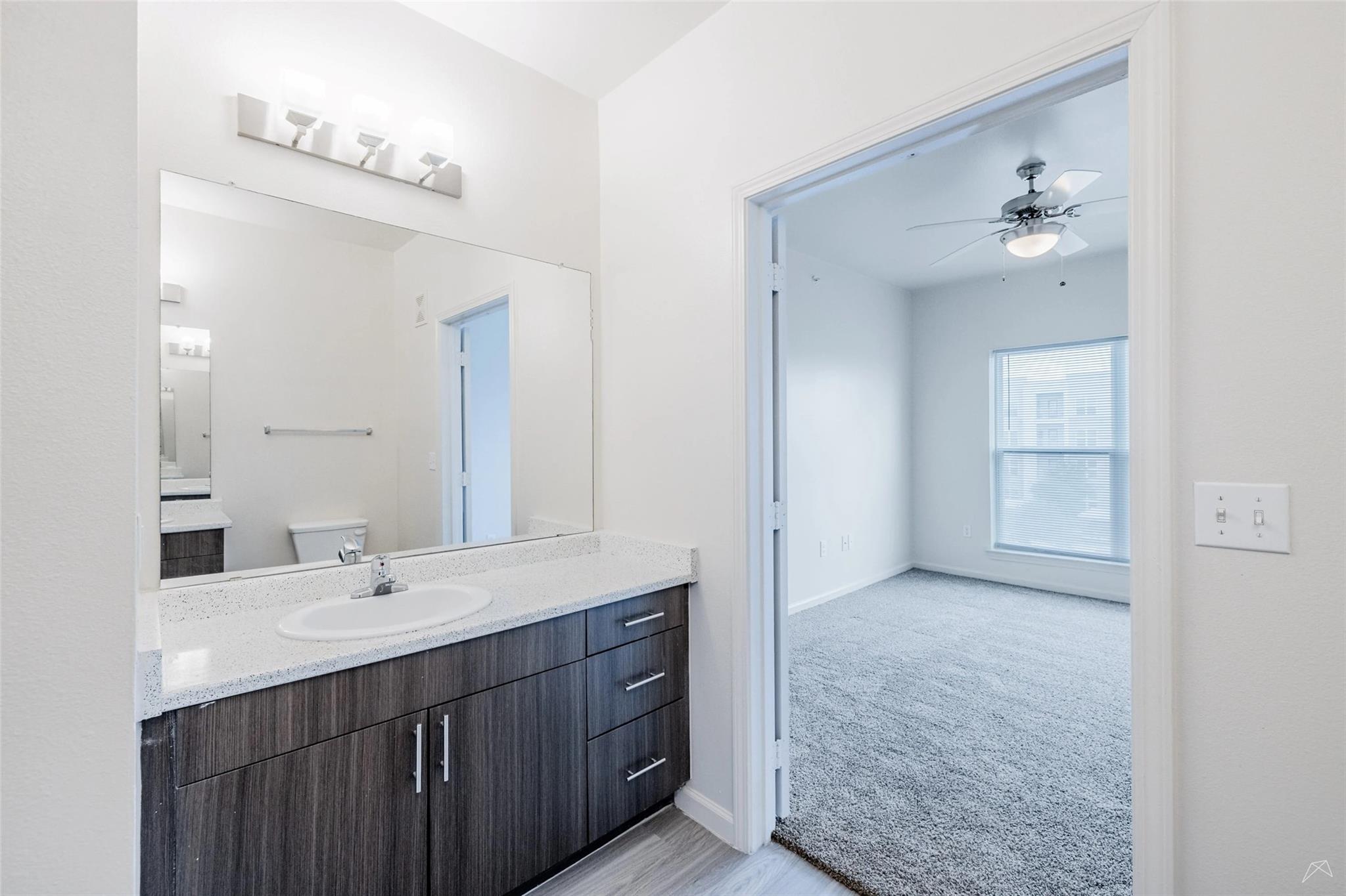 5605 Springdale Rd # 3-3-3409, Austin, TX 78723