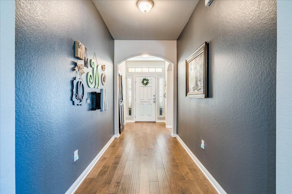 648 Cortona Ln, Georgetown, TX 78628