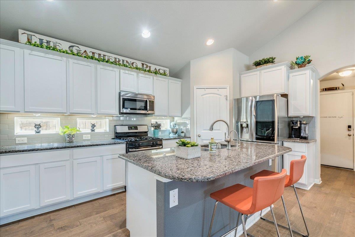 648 Cortona Ln, Georgetown, TX 78628