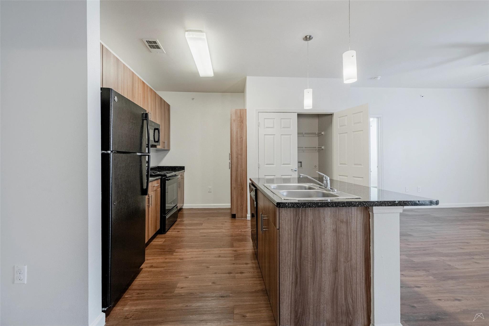 5605 Springdale Rd # 4-4-4424, Austin, TX 78723