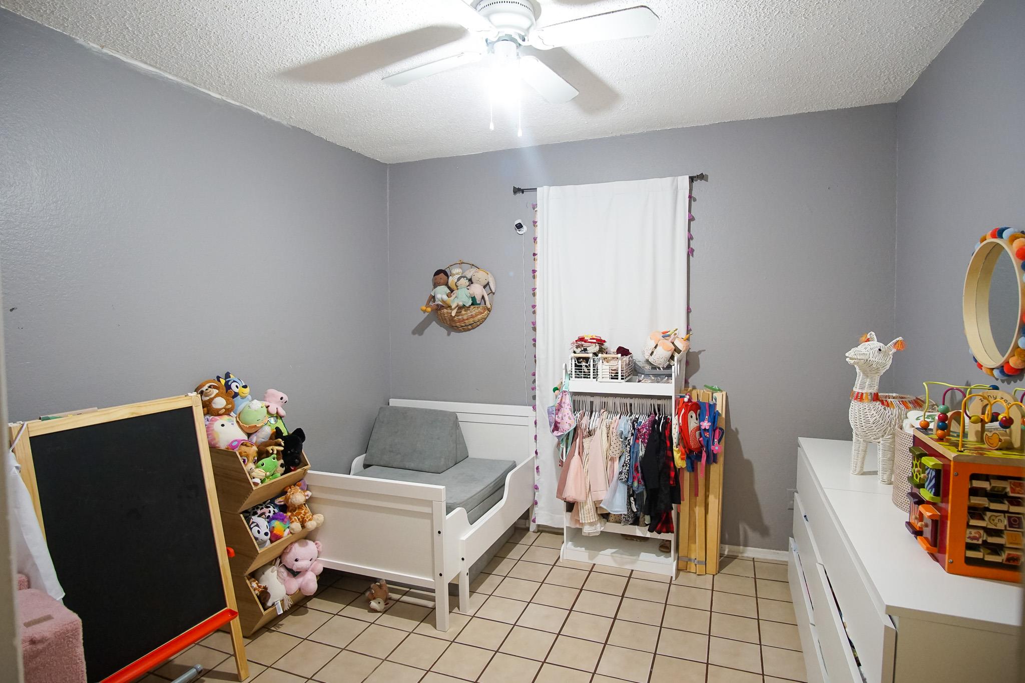 7007 Stonleigh Pl, Austin, TX 78744