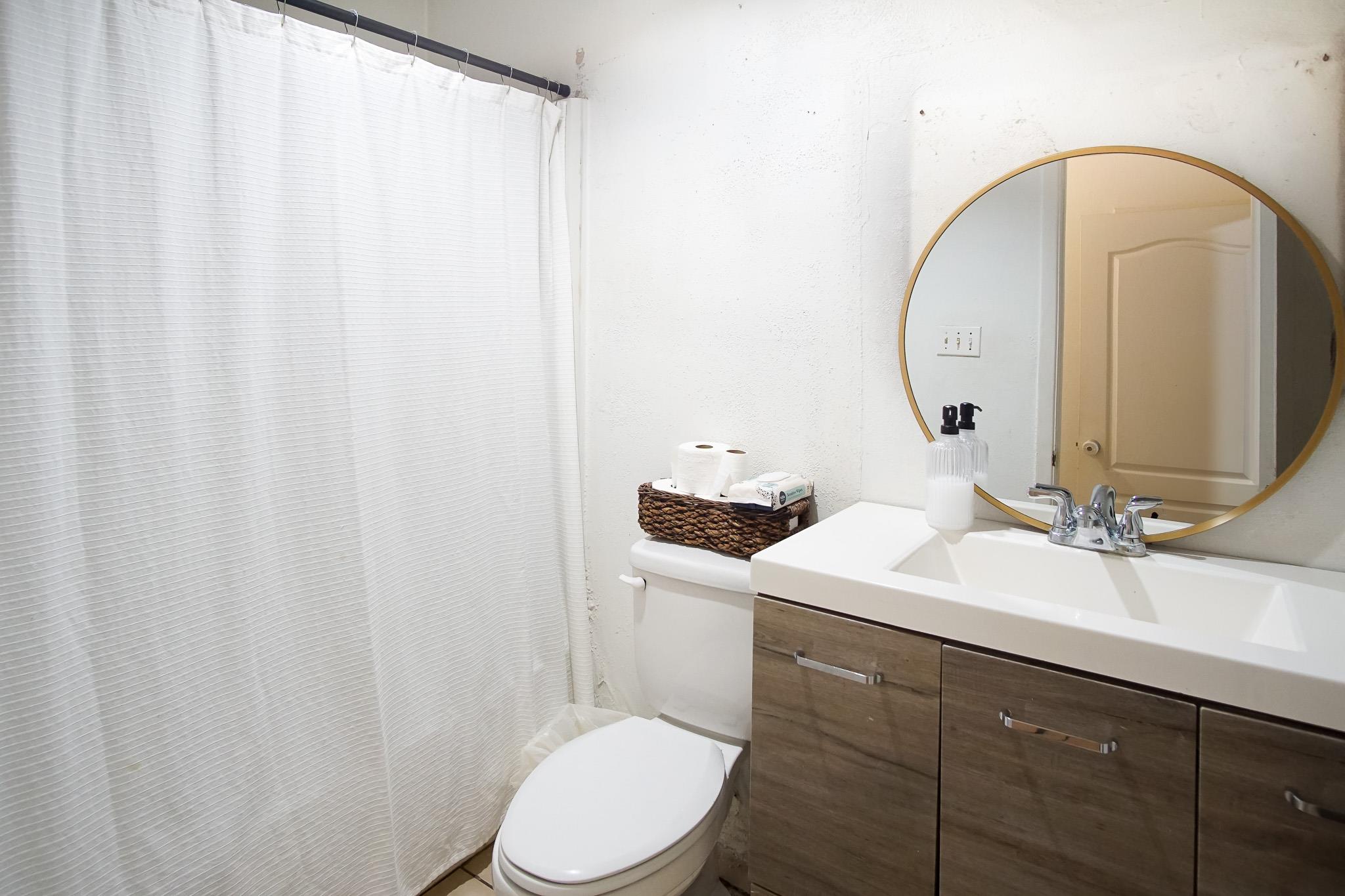 7007 Stonleigh Pl, Austin, TX 78744