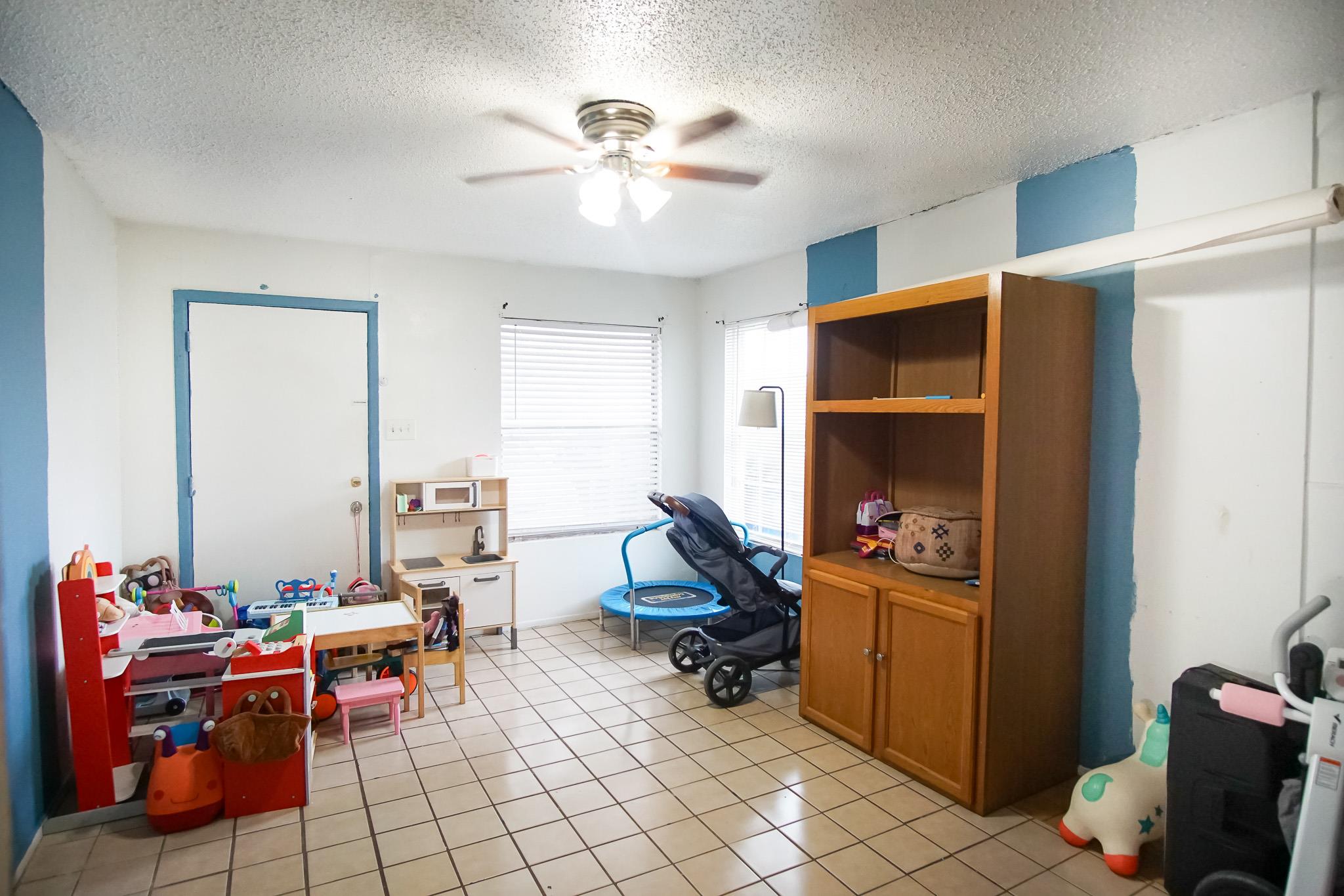 7007 Stonleigh Pl, Austin, TX 78744