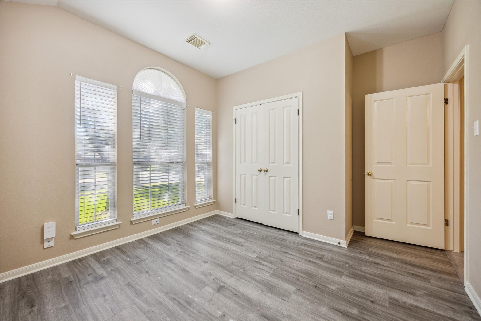 9120 Fainwood Ln, Austin, TX 78749