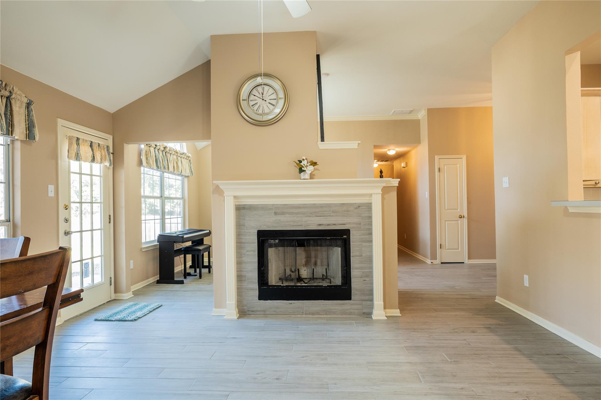 9120 Fainwood Ln, Austin, TX 78749