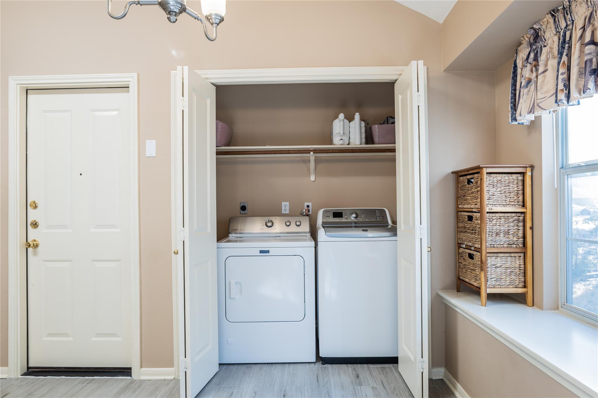 9120 Fainwood Ln, Austin, TX 78749