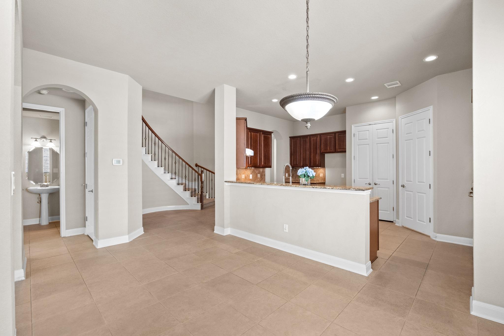 15529 Interlachen Dr, Austin, TX 78717