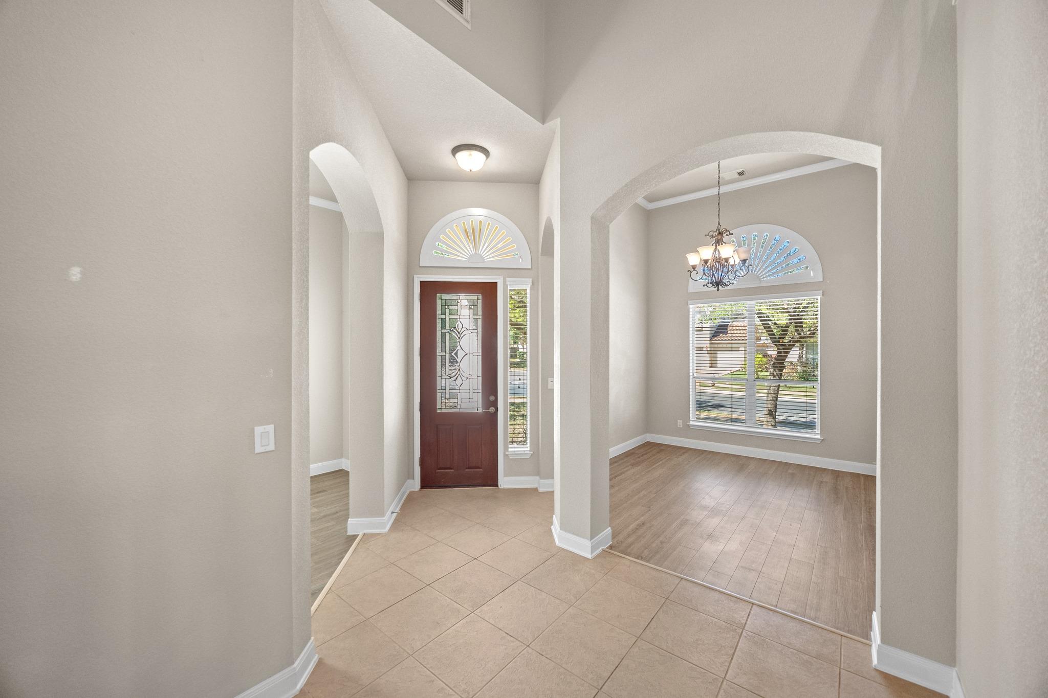 15529 Interlachen Dr, Austin, TX 78717