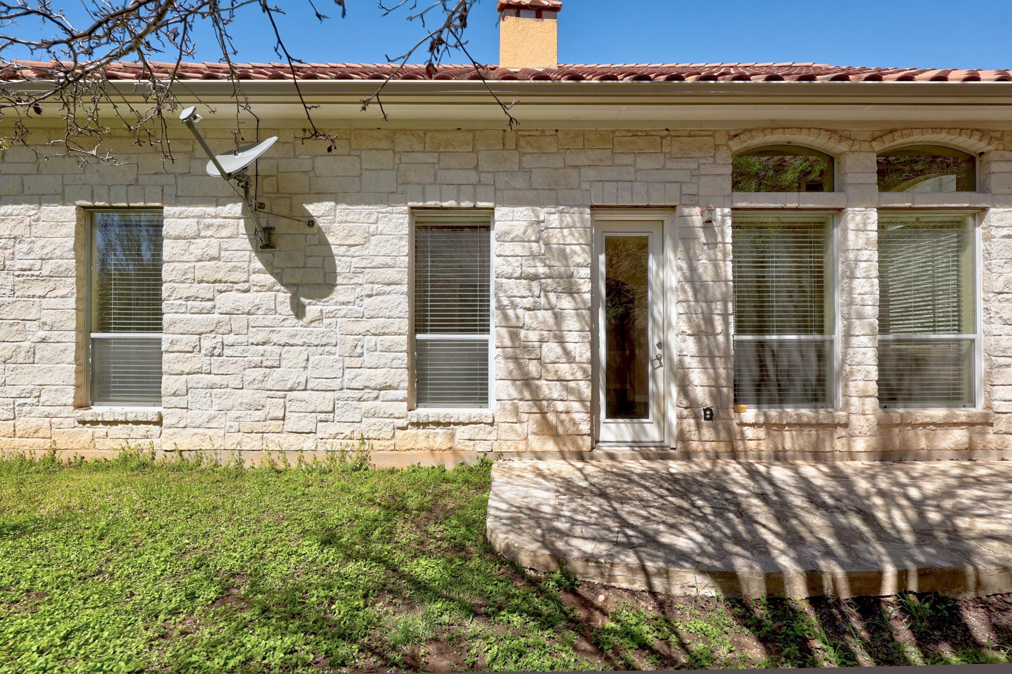 15529 Interlachen Dr, Austin, TX 78717