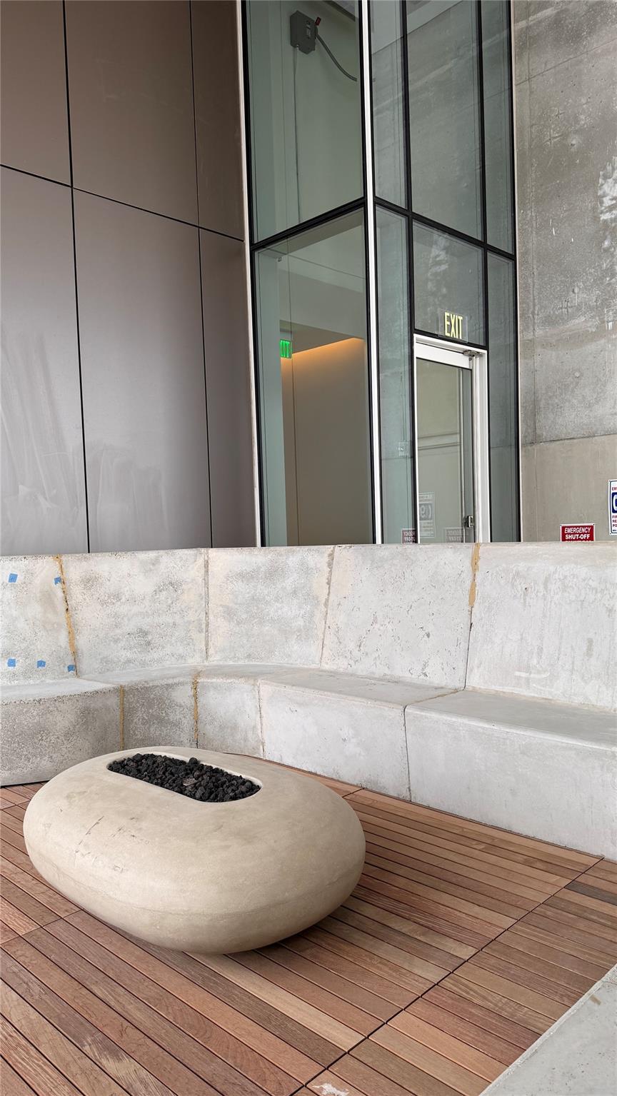 313 W 17th St # 1502, Austin, TX 78701