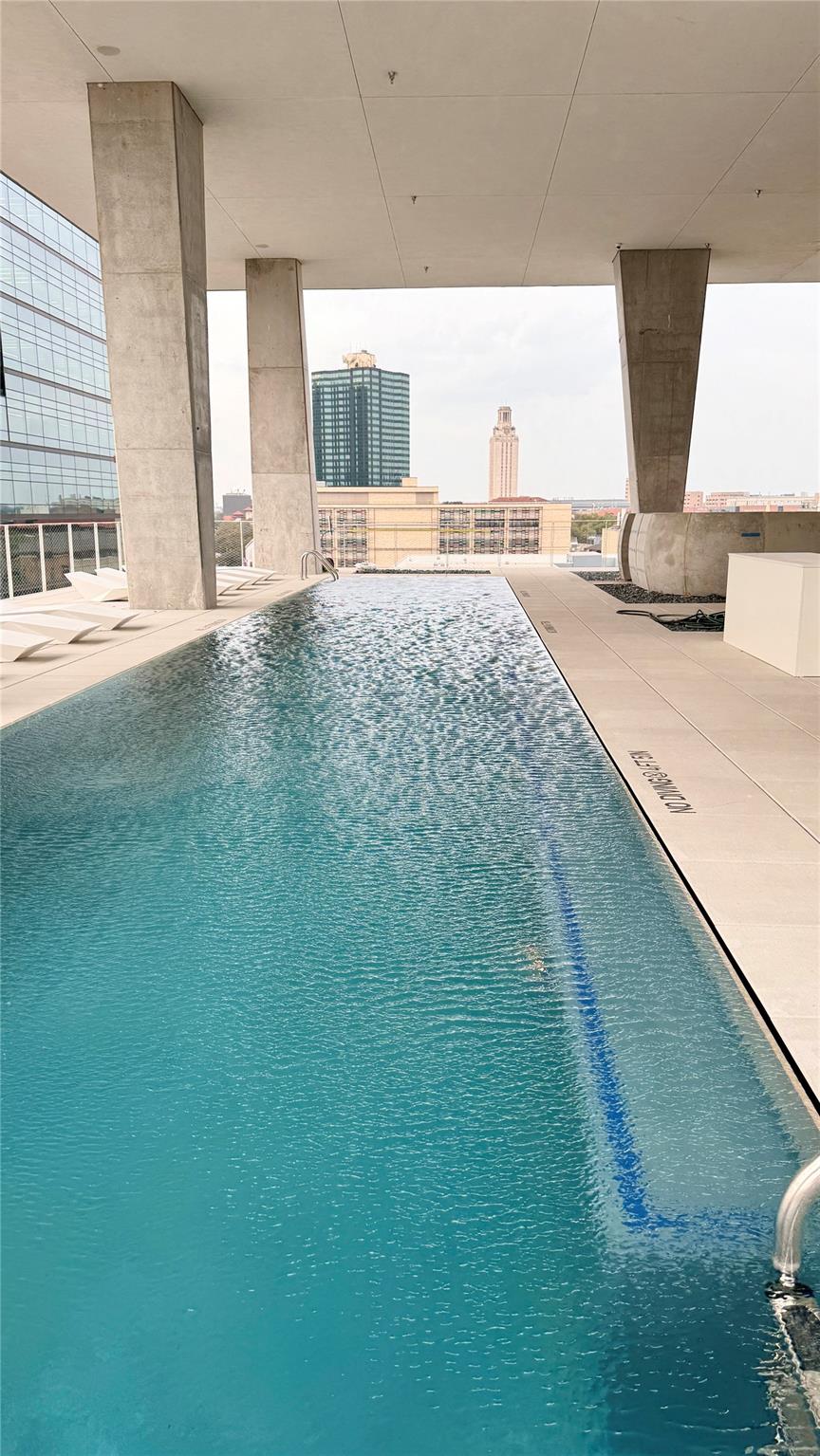 313 W 17th St # 1502, Austin, TX 78701