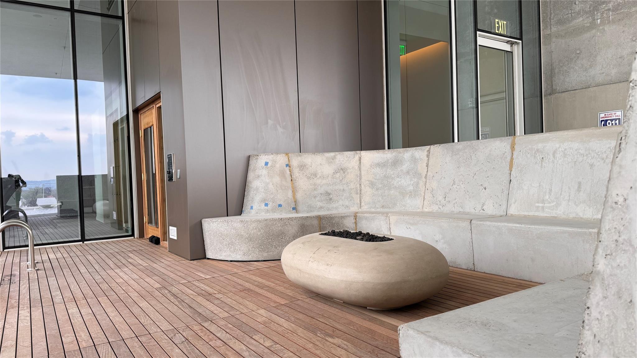 313 W 17th St # 1502, Austin, TX 78701