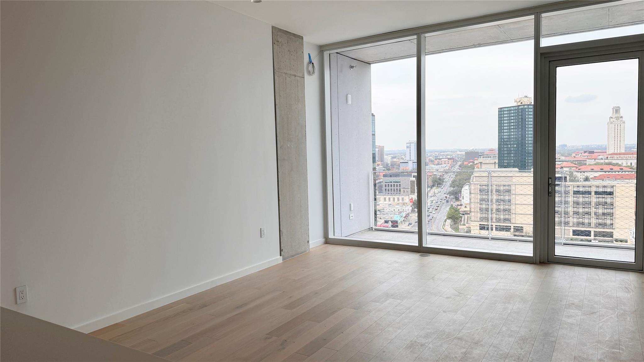 313 W 17th St # 1502, Austin, TX 78701