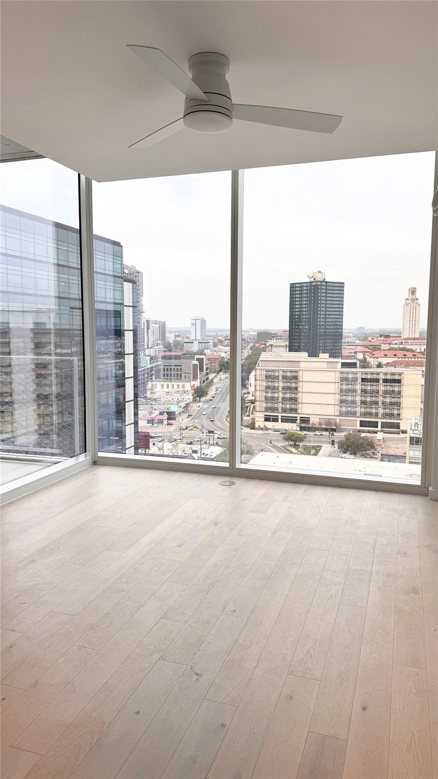 313 W 17th St # 1502, Austin, TX 78701