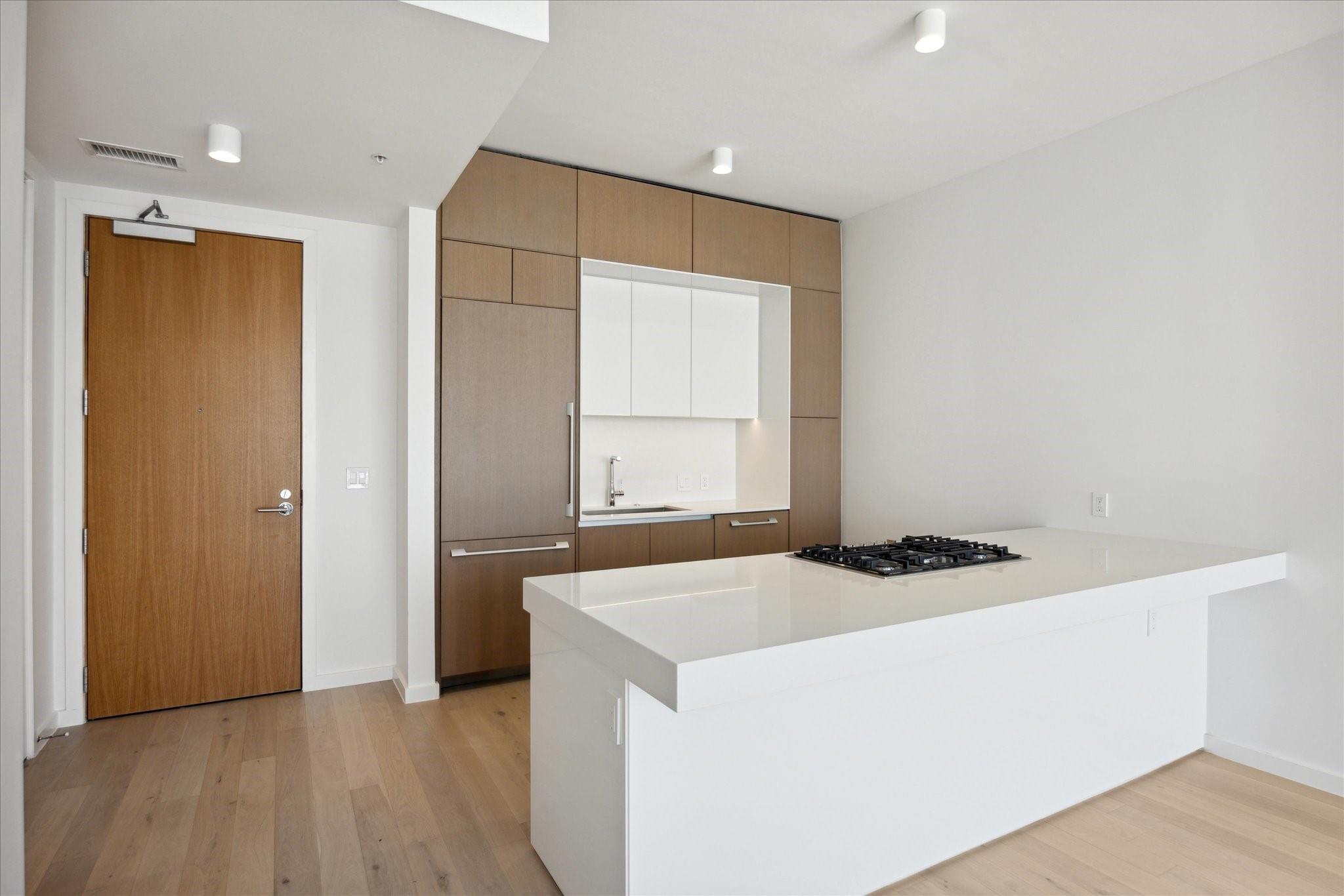 313 W 17th St # 1502, Austin, TX 78701