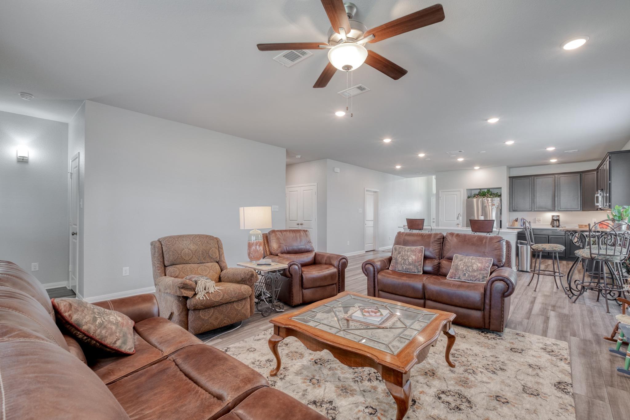 3500 Beutel Rd, Lorena, TX 76655