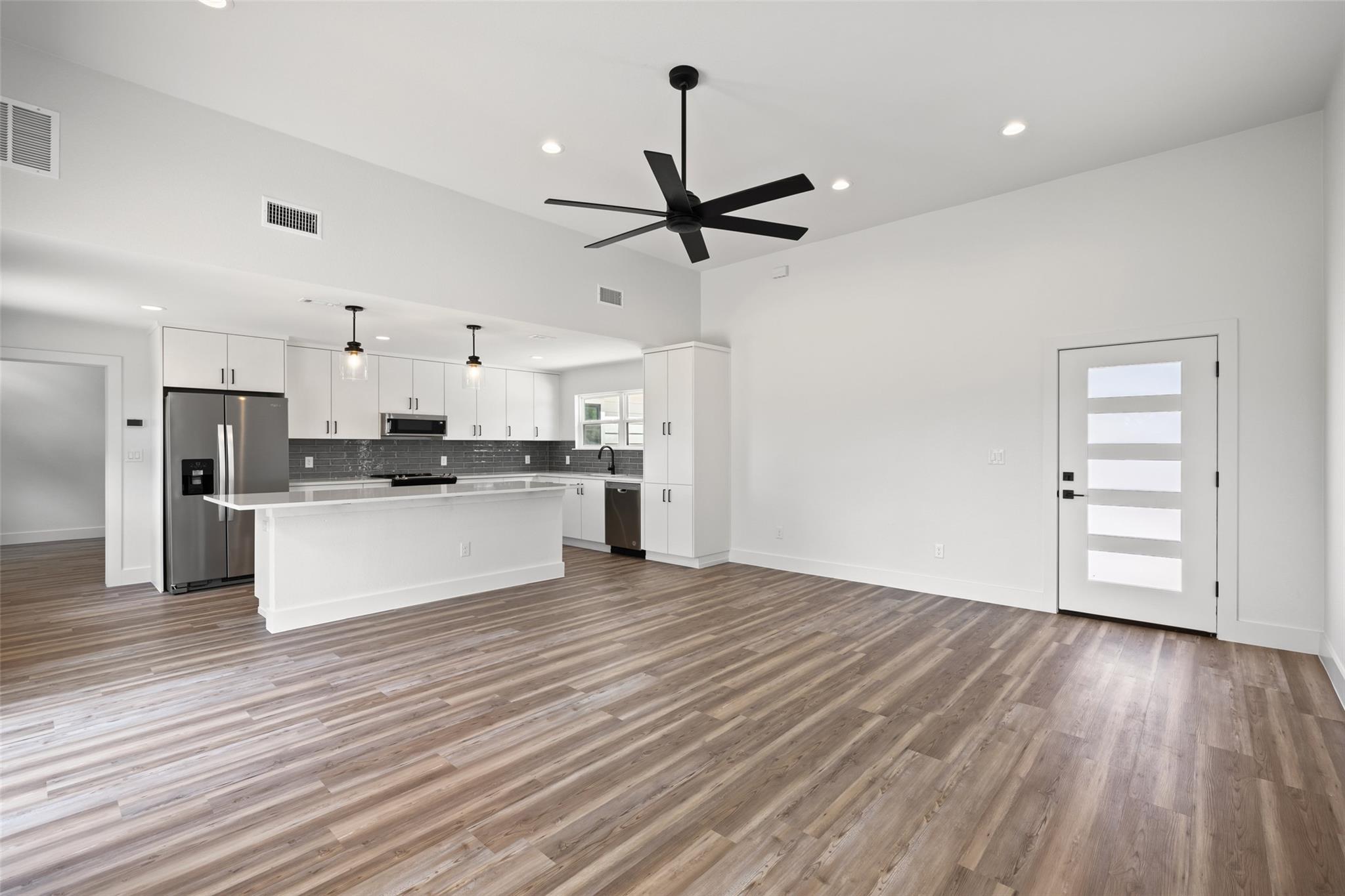 11151 State Highway 71, Spicewood, TX 78669