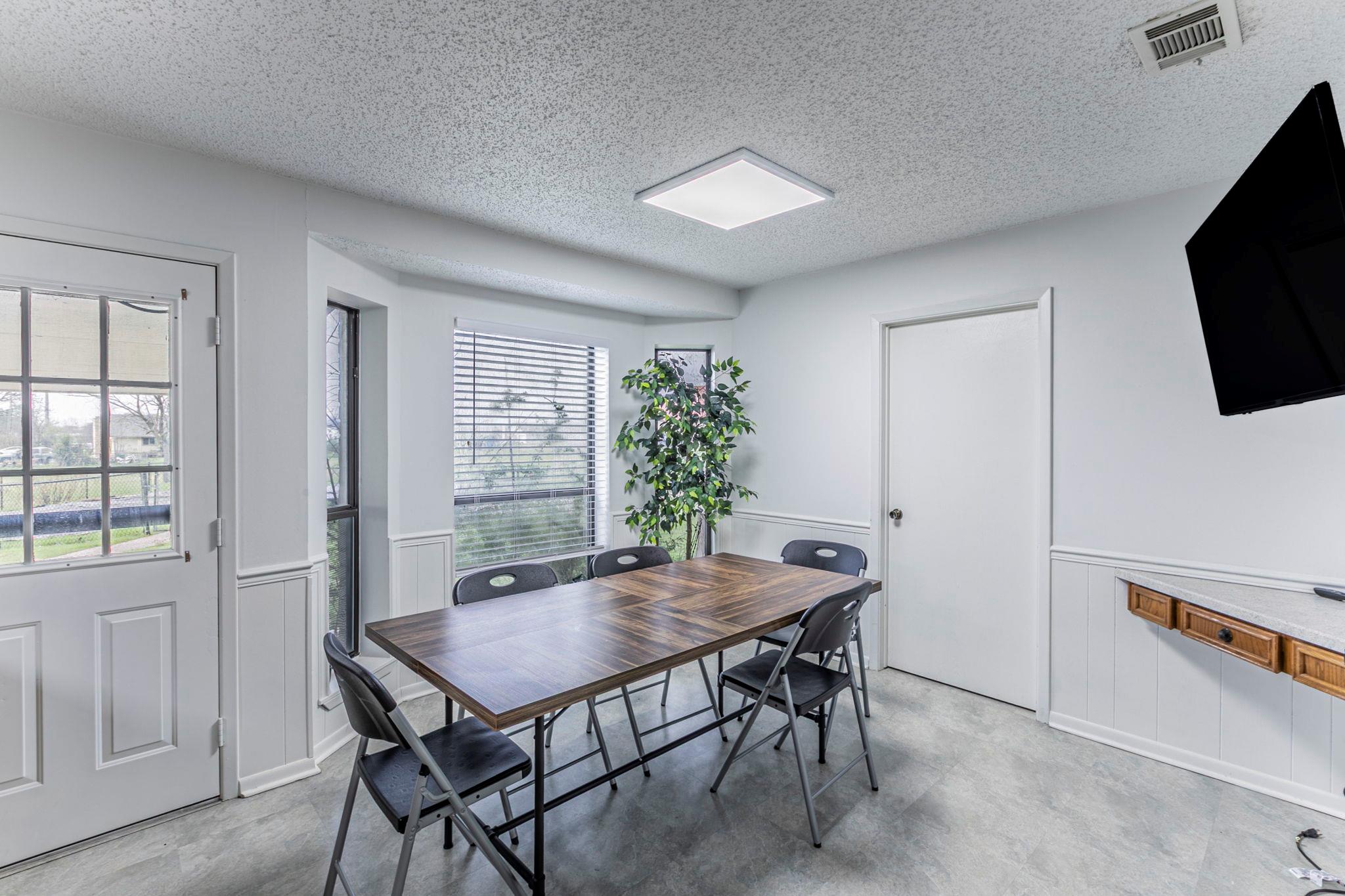 3809 Doris Ln, Round Rock, TX 78664