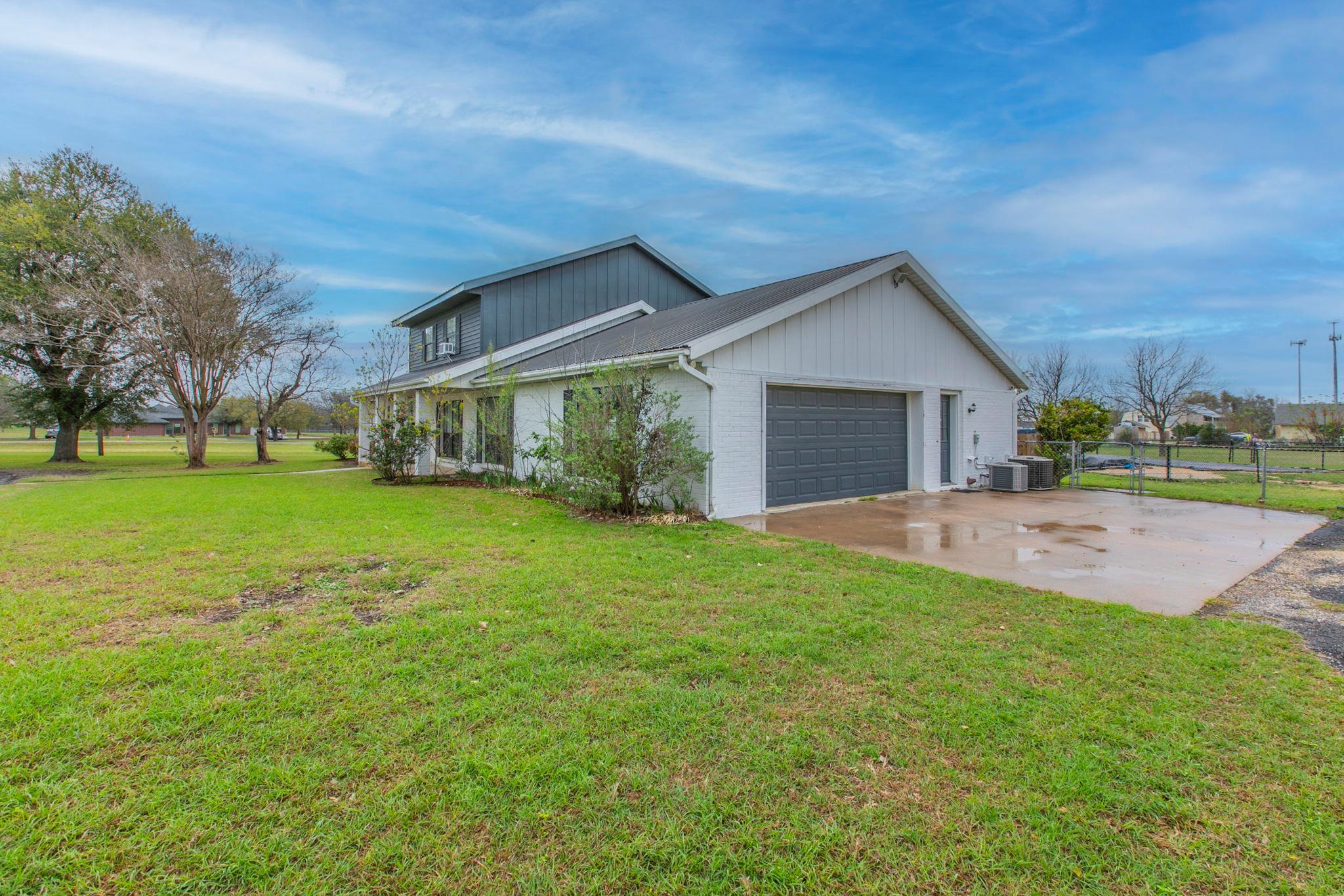 3809 Doris Ln, Round Rock, TX 78664