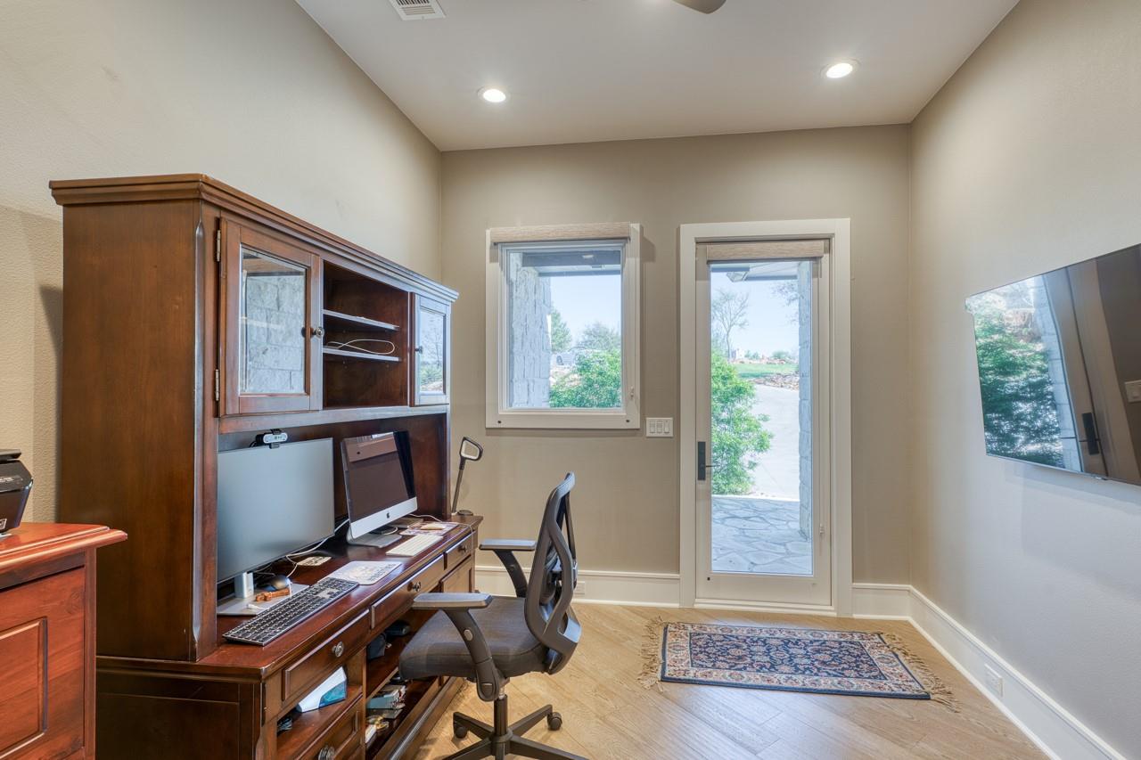 520 The Trails Pkwy, Horseshoe Bay, TX 78657