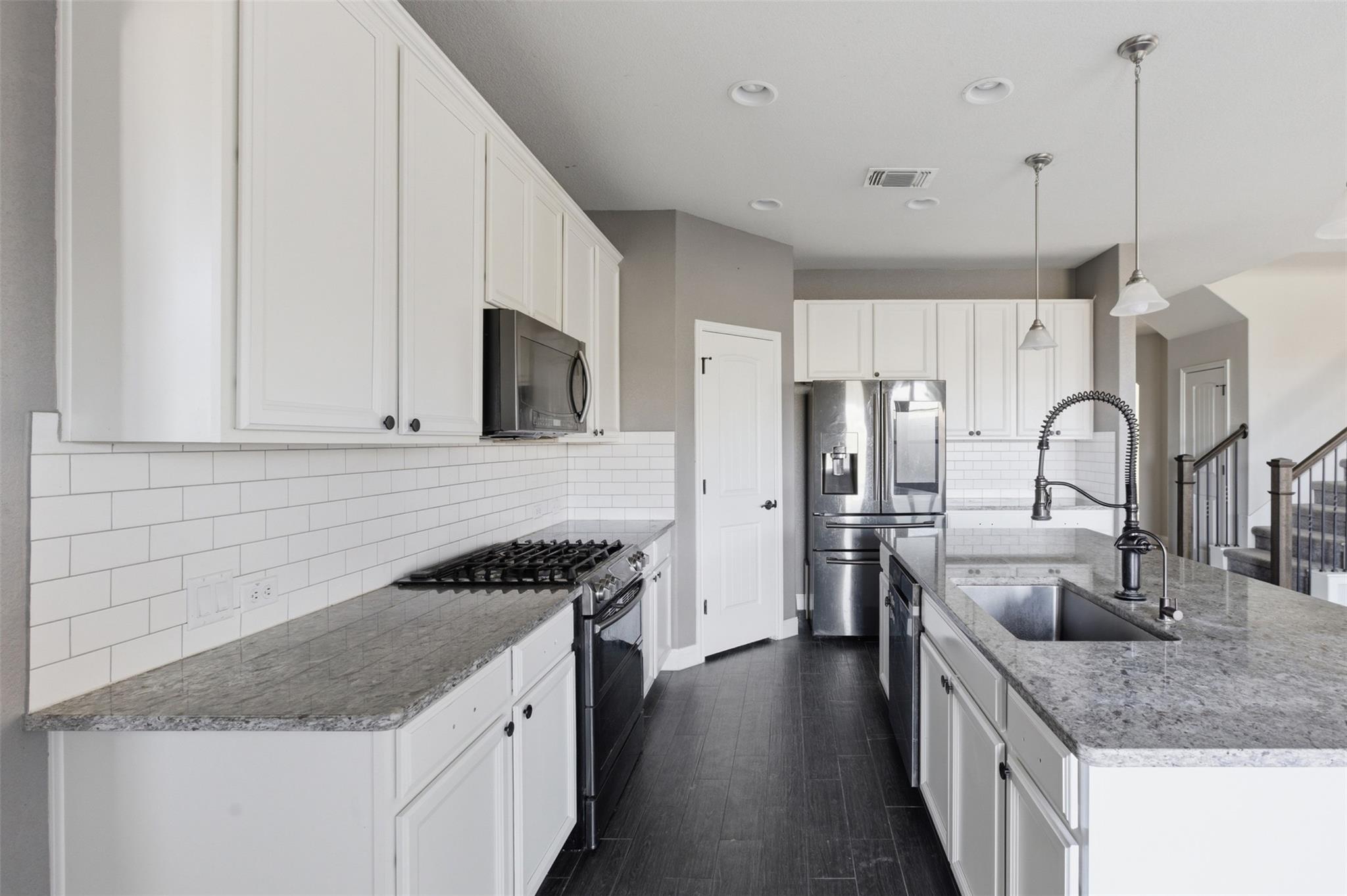 504 Andele Way, Liberty Hill, TX 78642