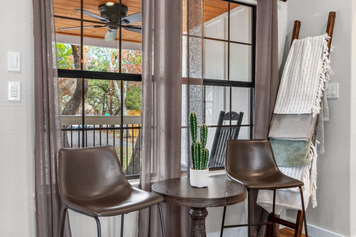 106 Chapparal Cir, Wimberley, TX 78676