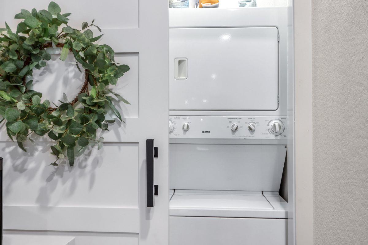 106 Chapparal Cir, Wimberley, TX 78676