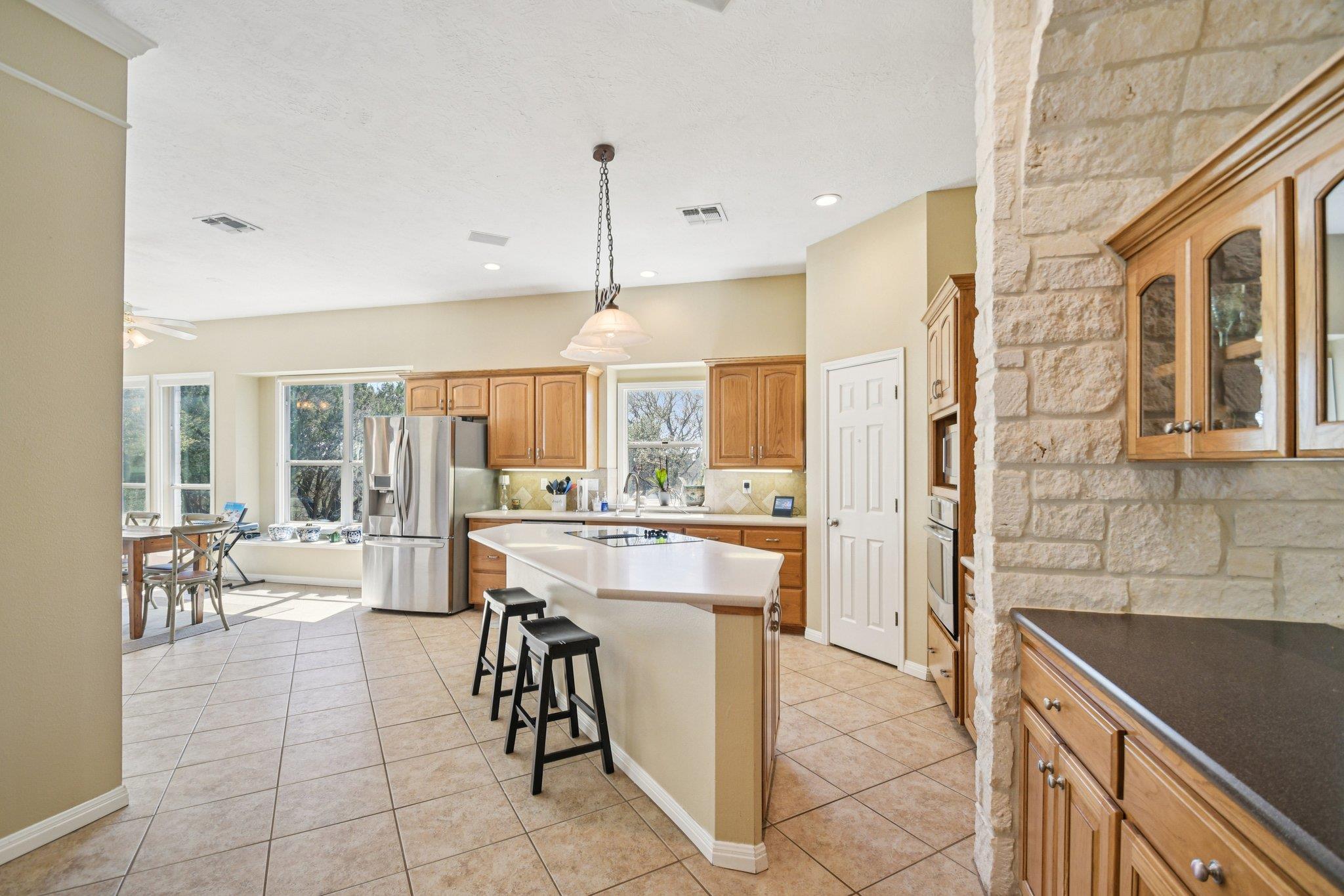 217 Augusta Dr, Wimberley, TX 78676