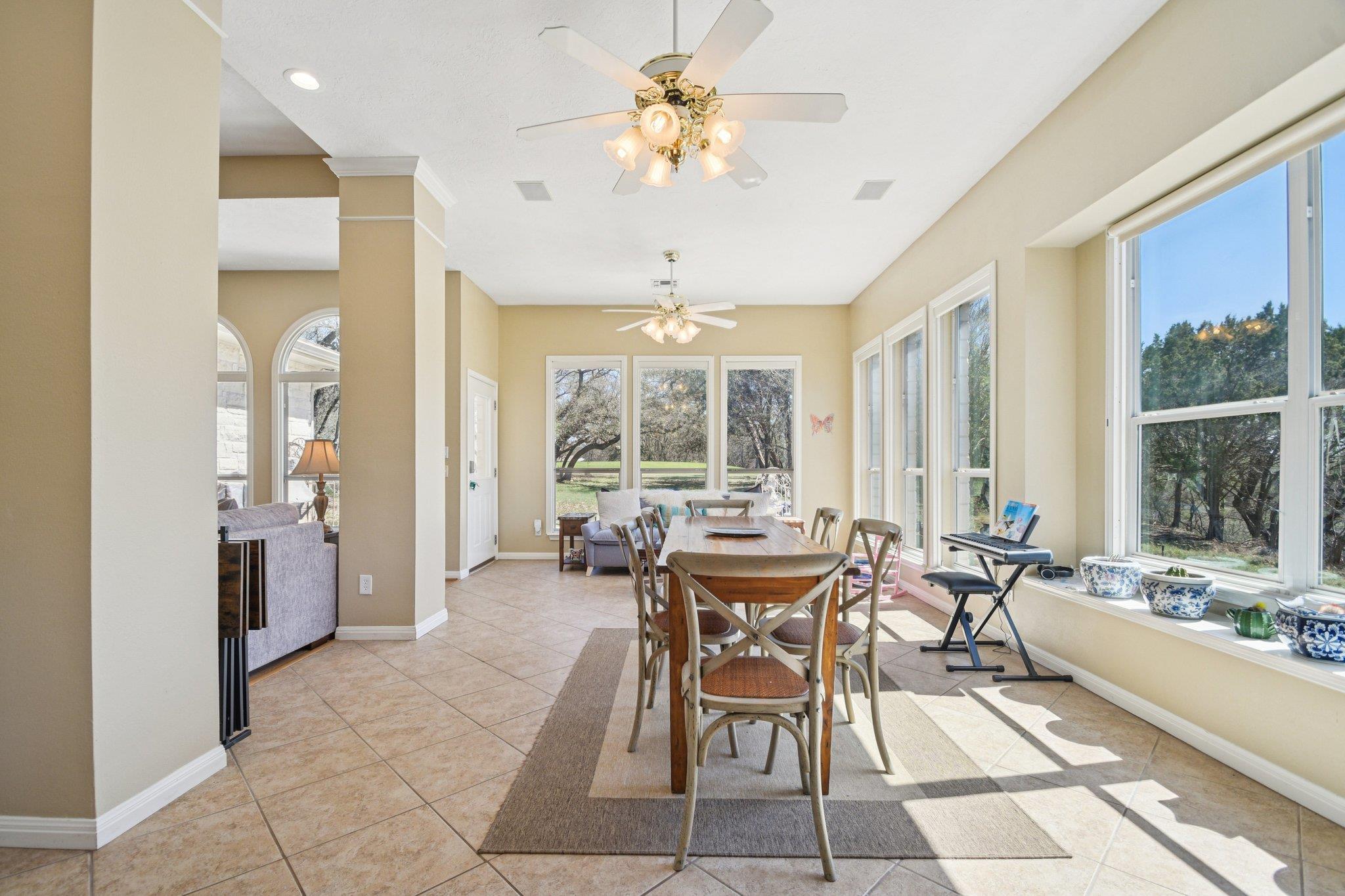 217 Augusta Dr, Wimberley, TX 78676