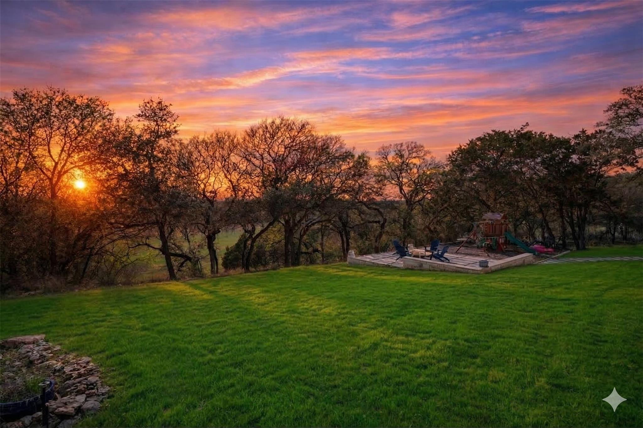 217 Augusta Dr, Wimberley, TX 78676