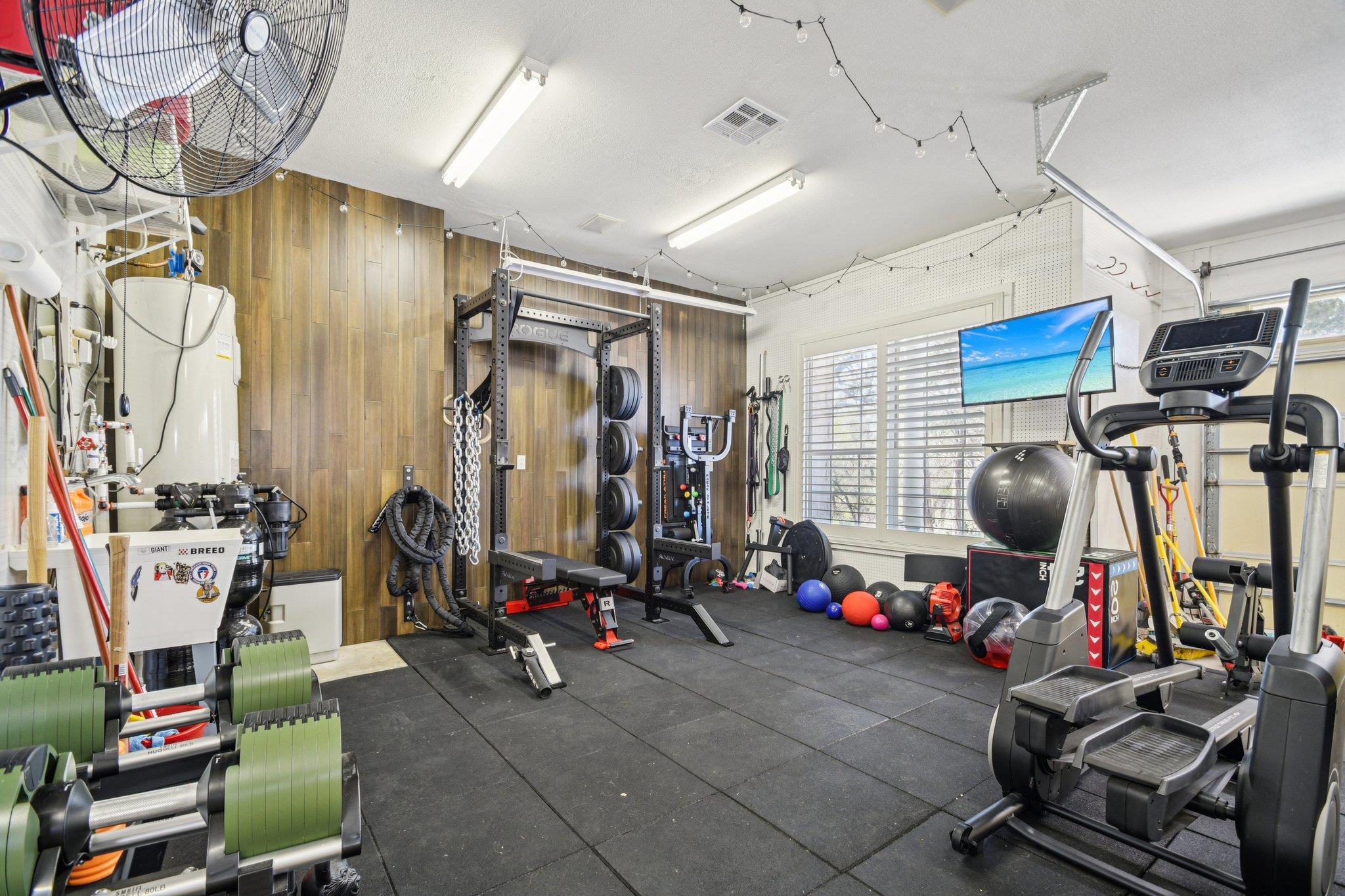 217 Augusta Dr, Wimberley, TX 78676