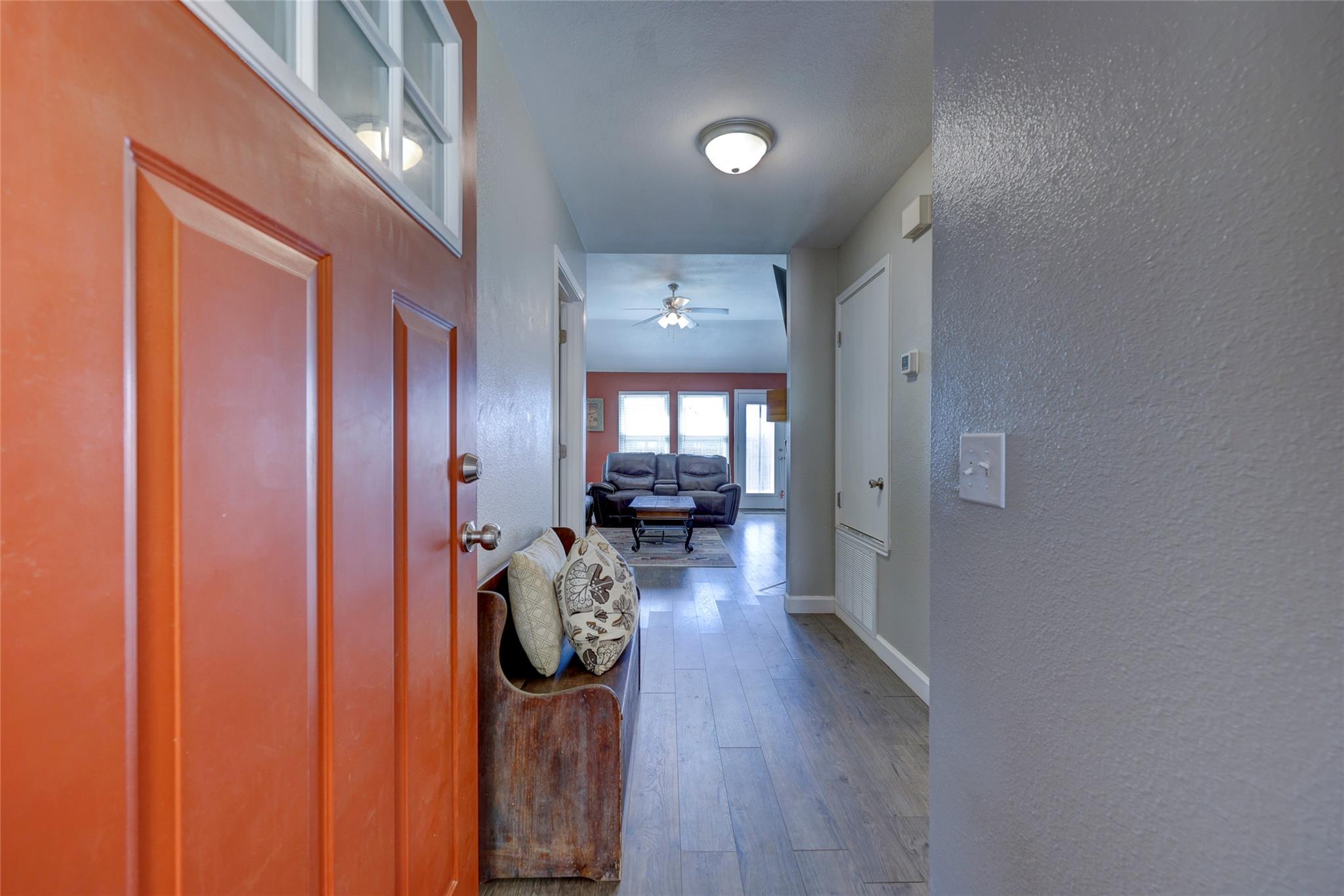 606 Los Robles Rd, Leander, TX 78641