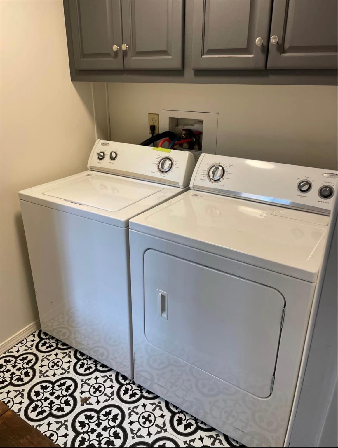 23081 Nameless Rd # B, Leander, TX 78641