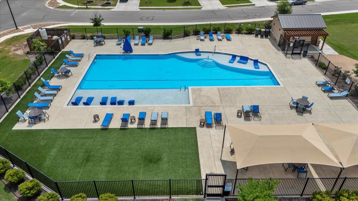 112 Rainmaker Cv, Bastrop, TX 78602