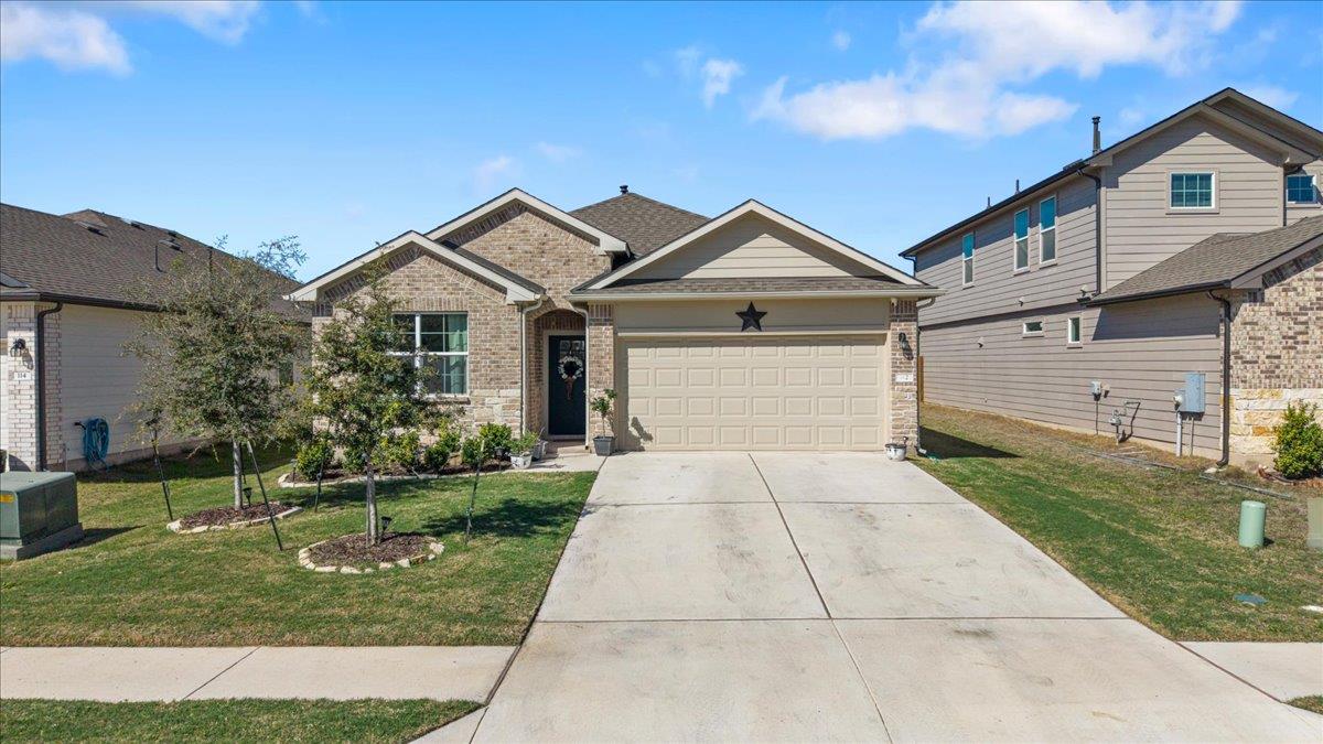 112 Rainmaker Cv, Bastrop, TX 78602