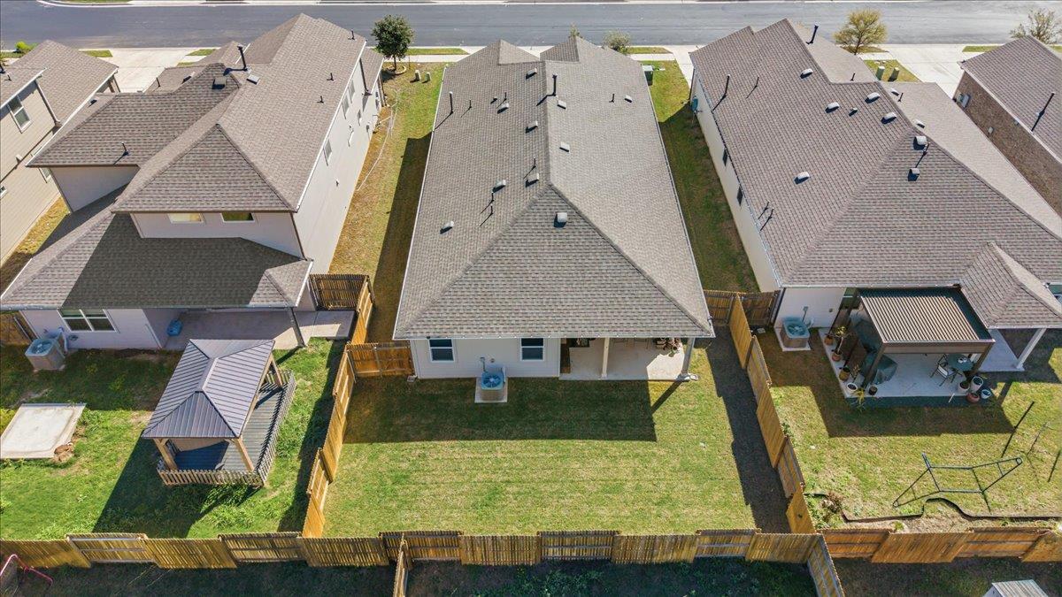 112 Rainmaker Cv, Bastrop, TX 78602