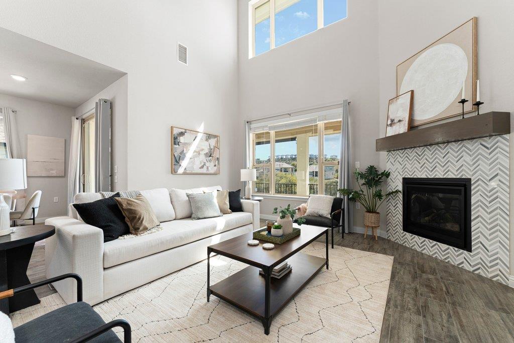 207 Sumalt Gap Way, Austin, TX 78738