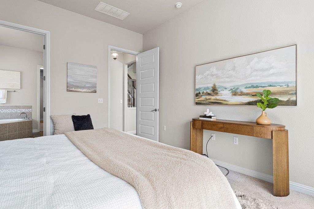 207 Sumalt Gap Way, Austin, TX 78738