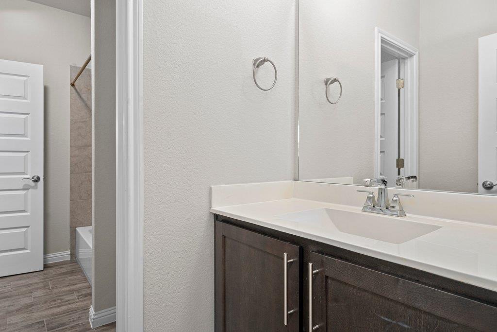 207 Sumalt Gap Way, Austin, TX 78738