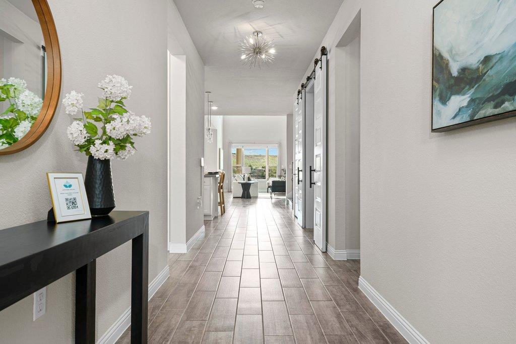 207 Sumalt Gap Way, Austin, TX 78738