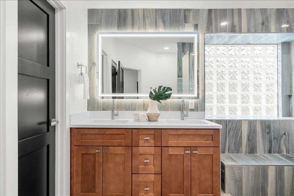 11805 Via Grande Dr, Austin, TX 78739