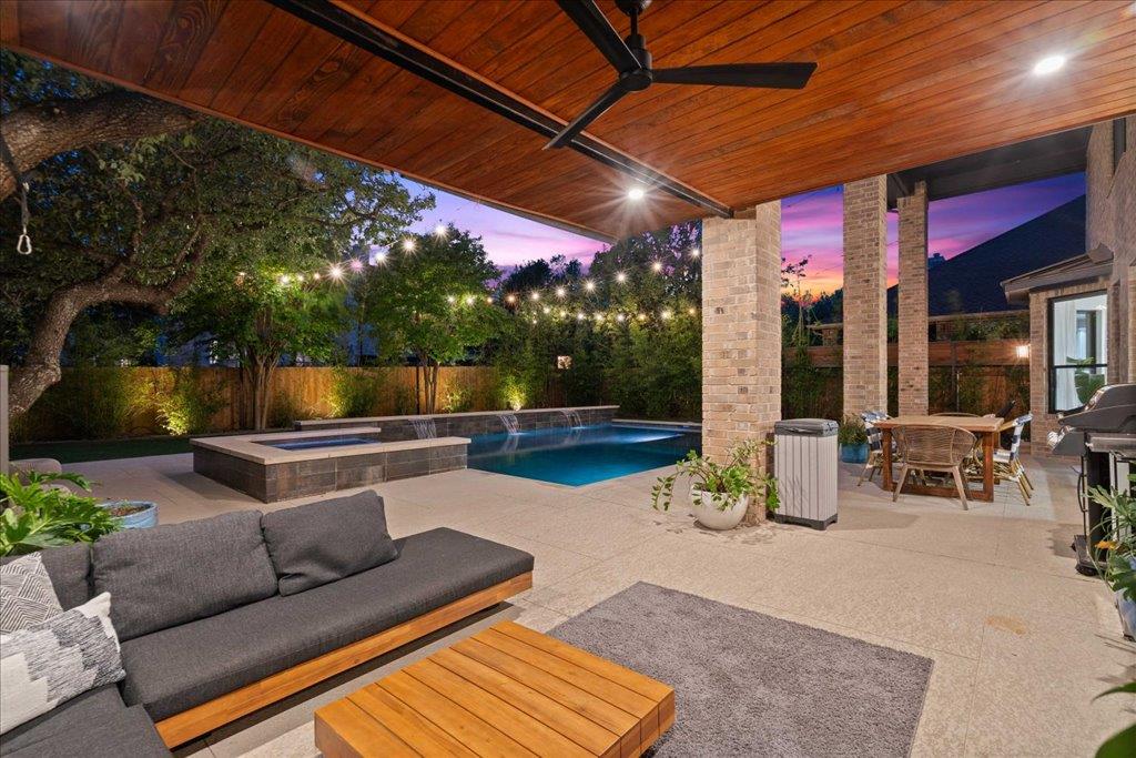 11805 Via Grande Dr, Austin, TX 78739