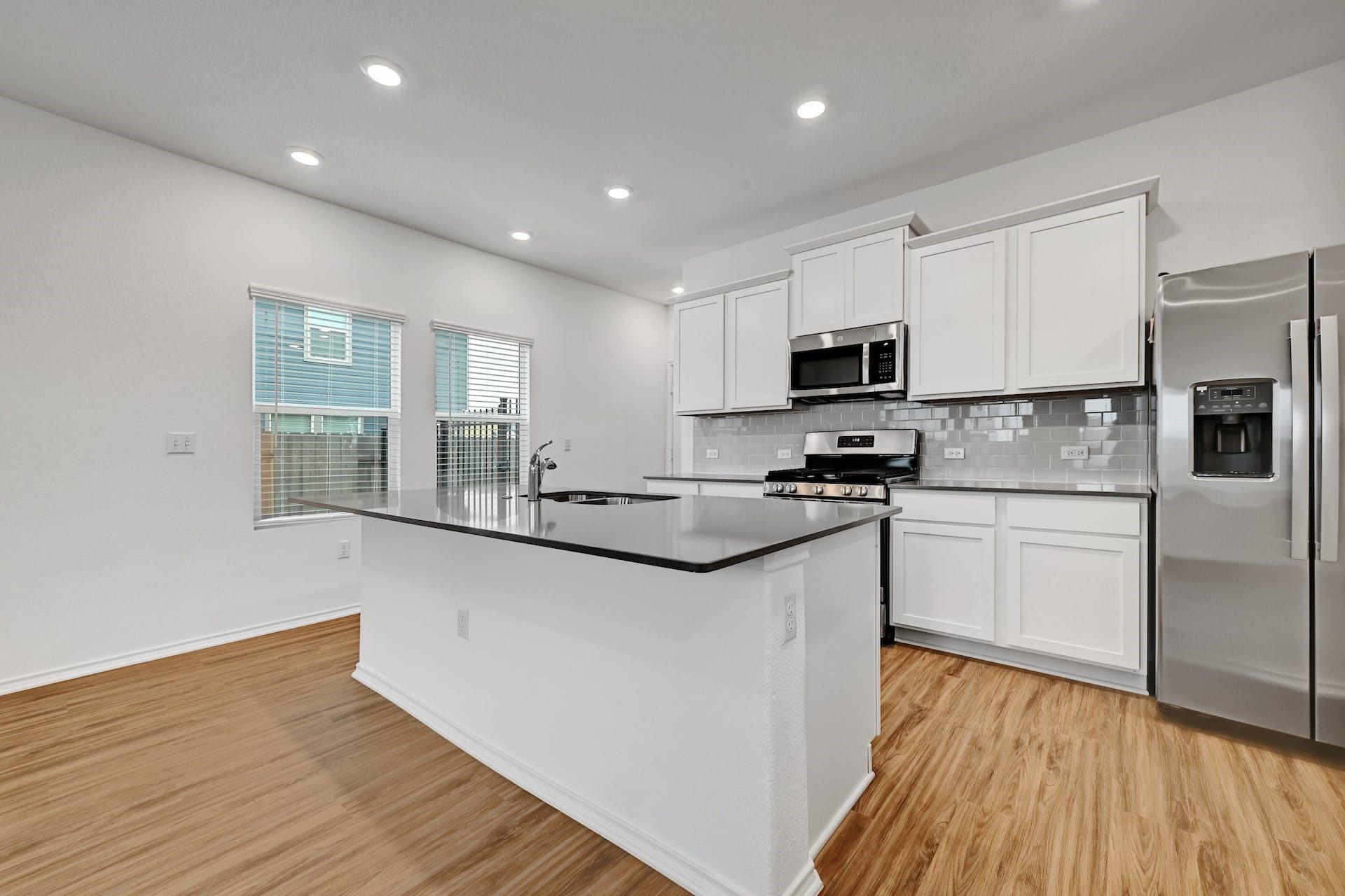 7312 Spotted Leaf Way, Del Valle, TX 78617