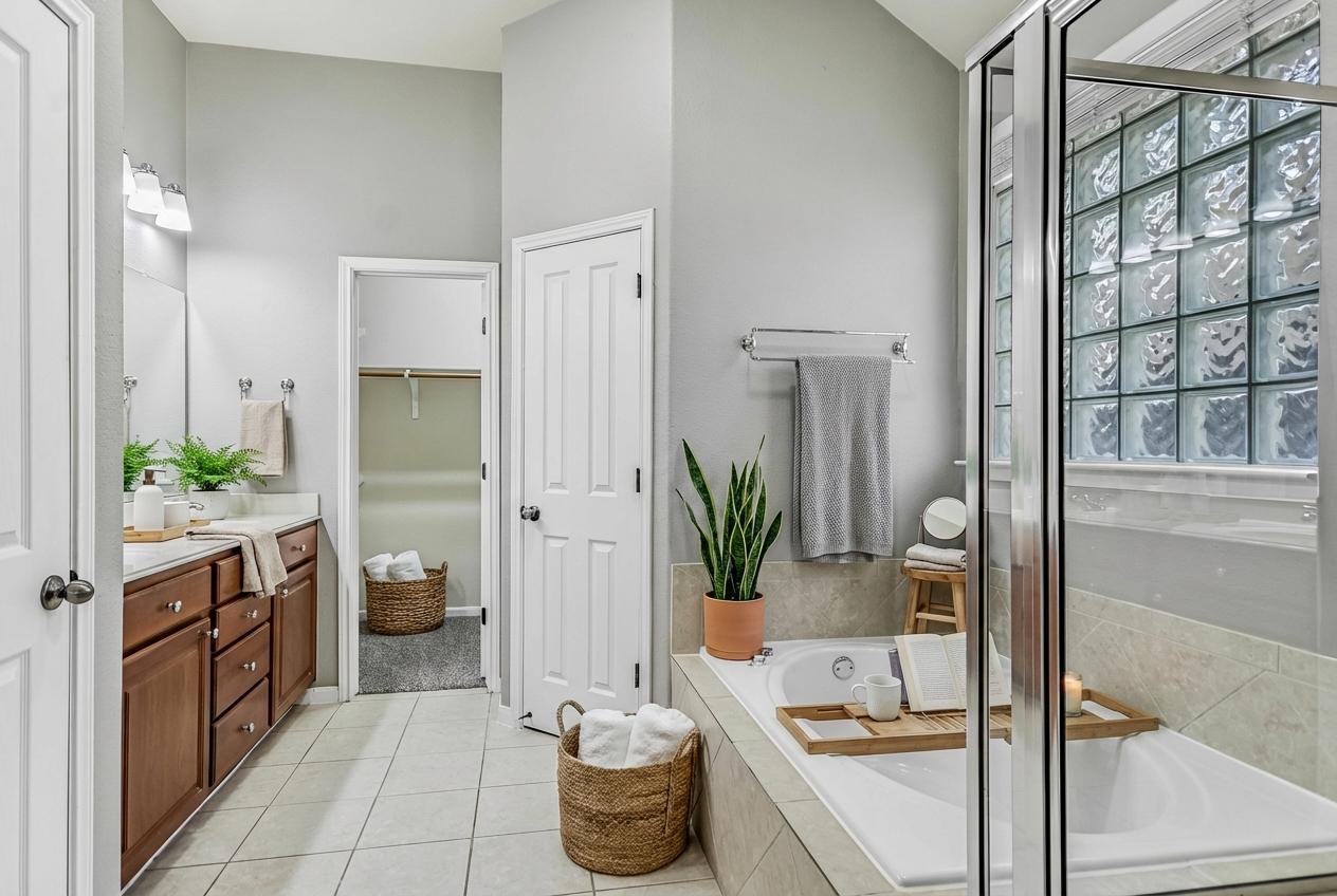 7416 Brecourt Manor Way, Austin, TX 78739