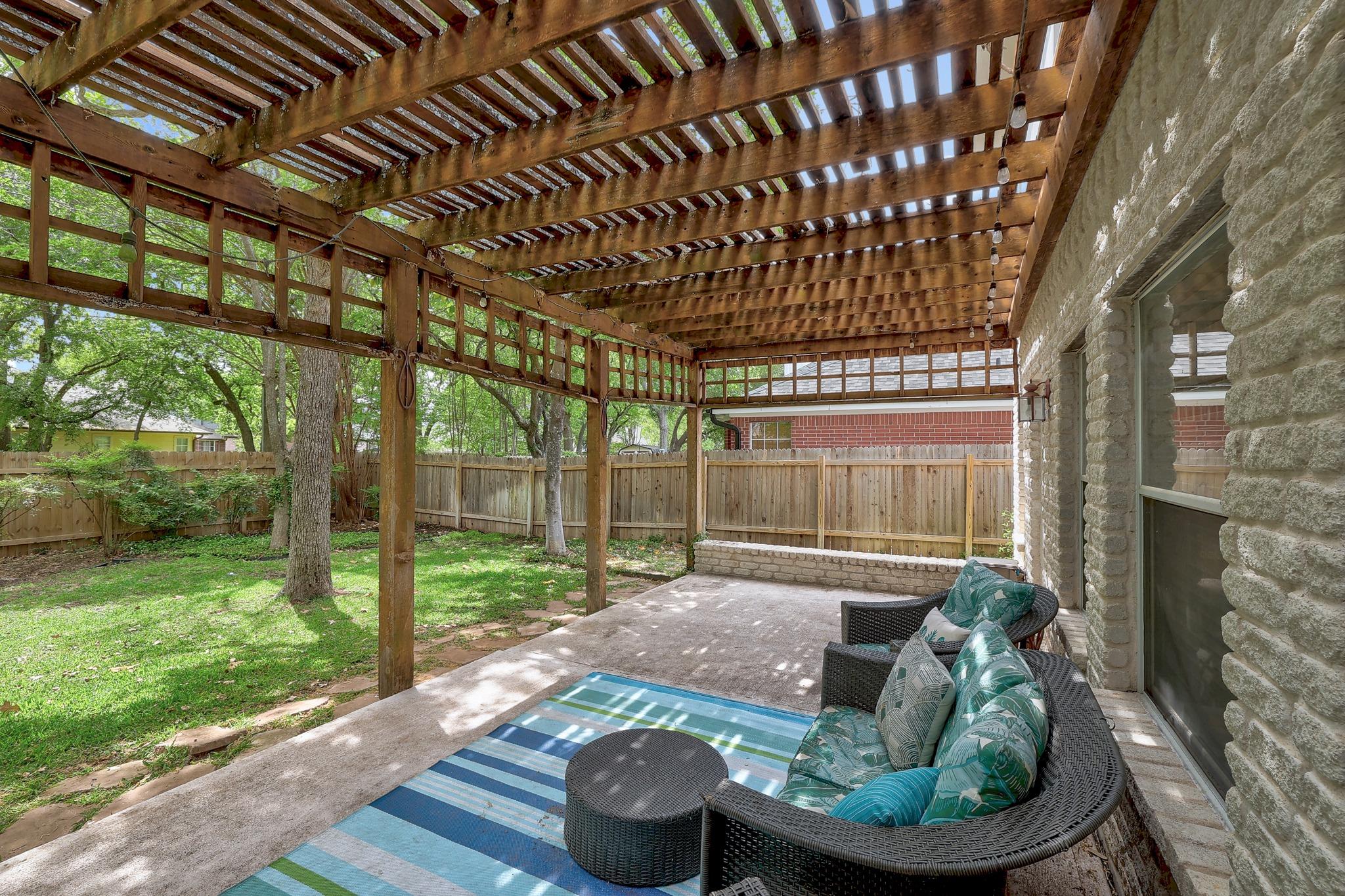 3019 Plantation Dr, Round Rock, TX 78681