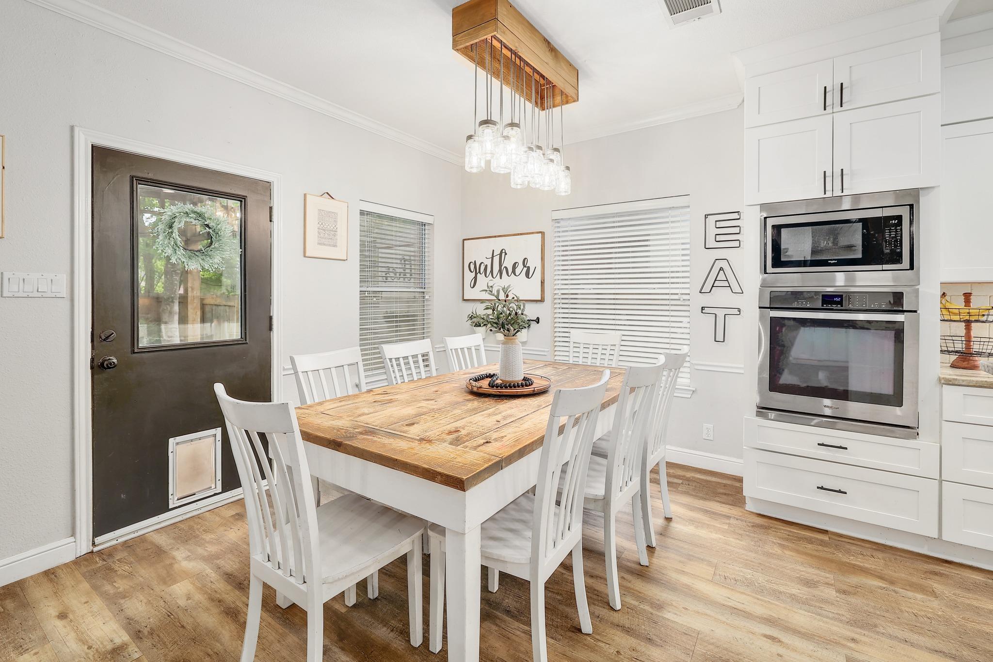 3019 Plantation Dr, Round Rock, TX 78681