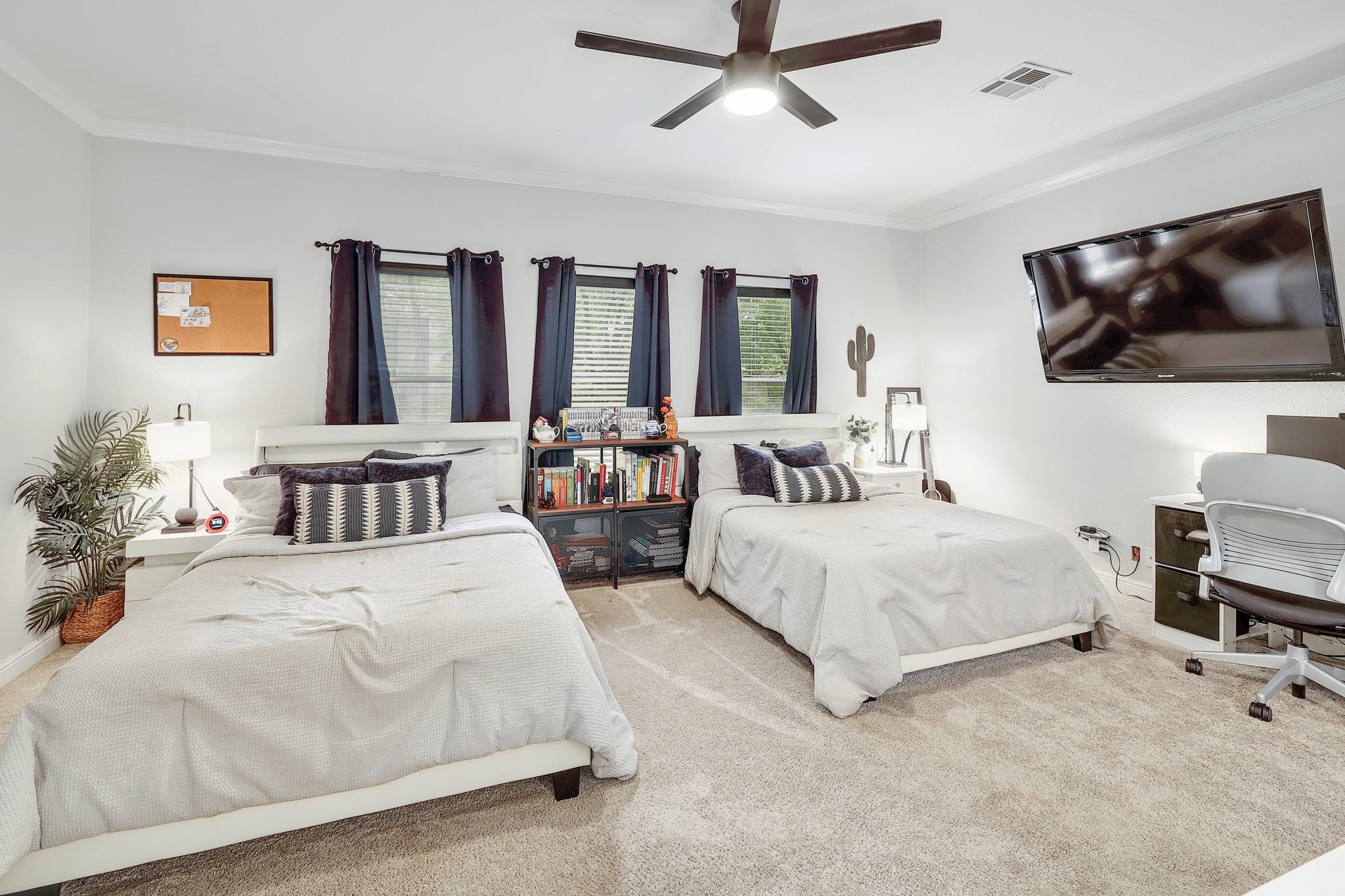 3019 Plantation Dr, Round Rock, TX 78681