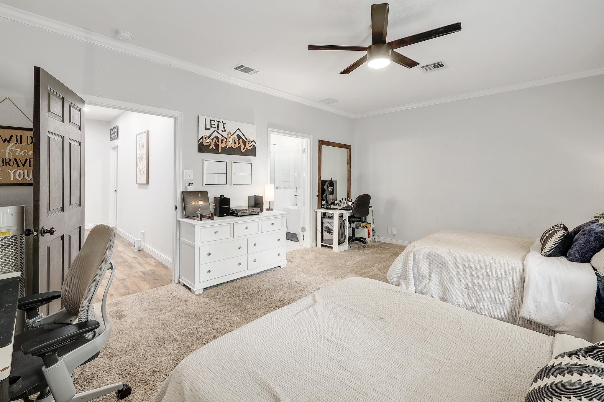 3019 Plantation Dr, Round Rock, TX 78681