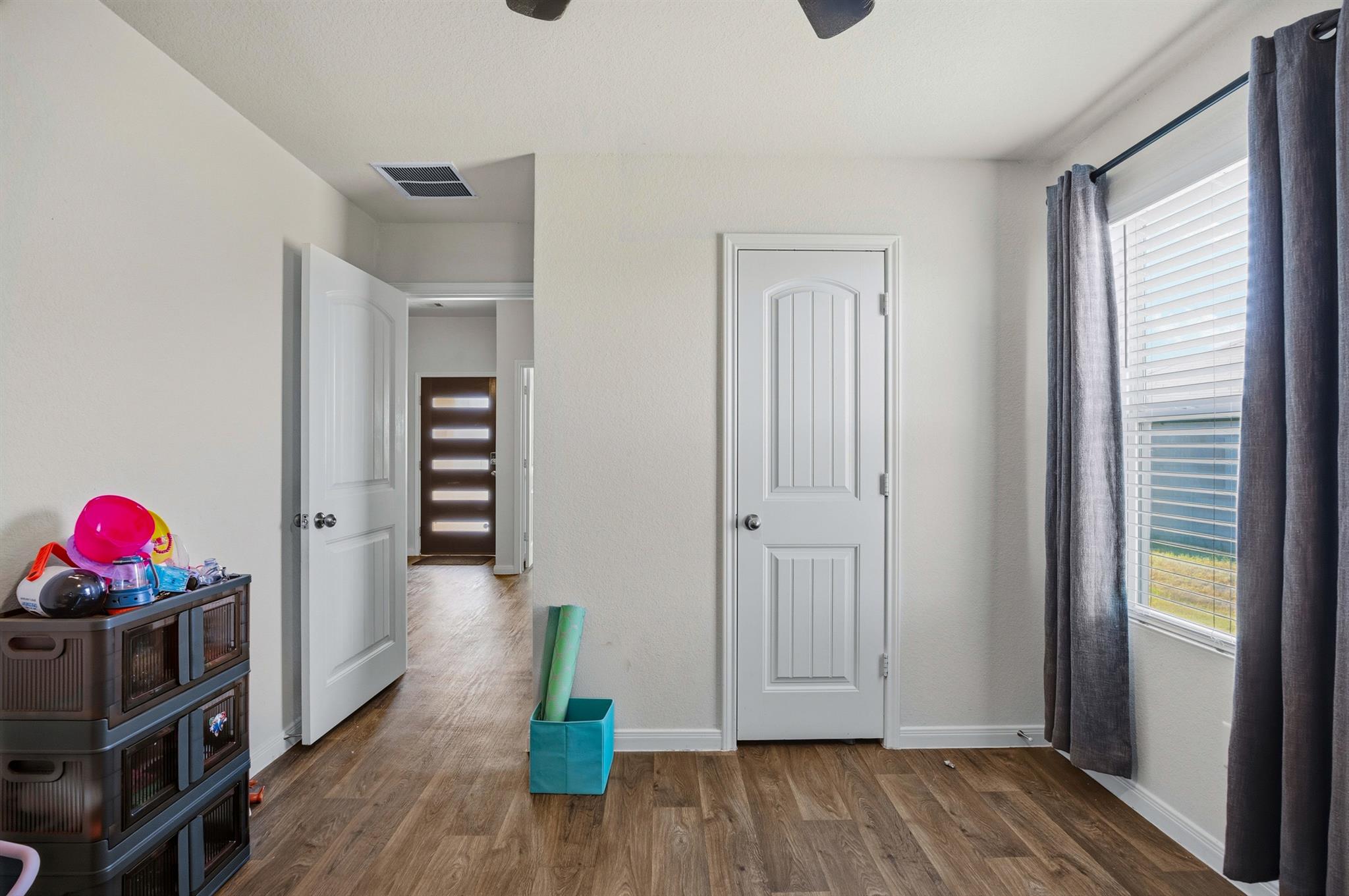 1425 London Way, Lockhart, TX 78644