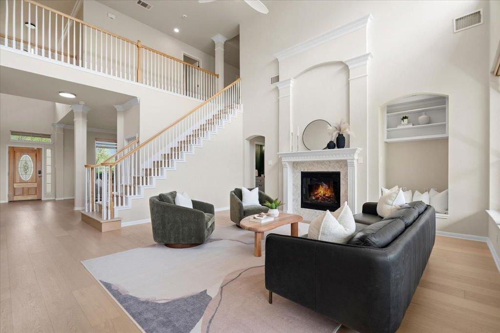 1613 Acacia Bud Dr, Austin, TX 78733